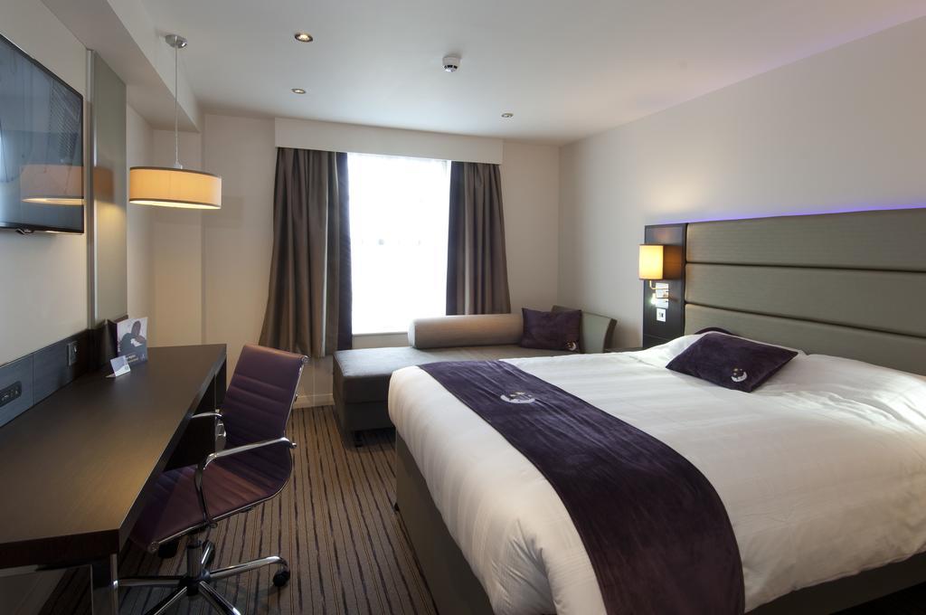 Premier Inn Norwich City Centre - Duke Street ภายนอก รูปภาพ
